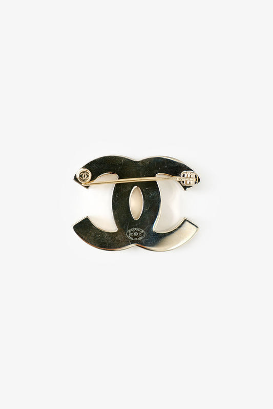 Chanel™ Beige/Black Enamel CC Brooch