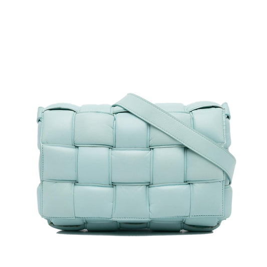 Bottega Veneta Calfskin Intrecciato Padded Cassette Crossbody (SHG-uVjoBL)