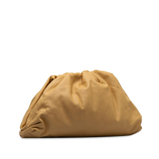 Bottega Veneta The Pouch Clutch (SHG-Fu2vI1)