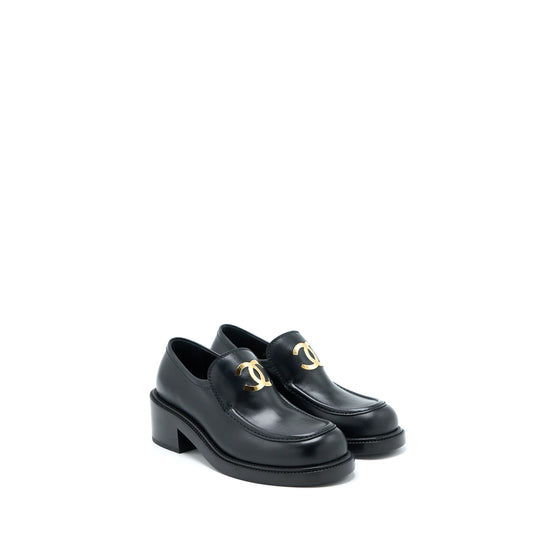 Chanel 22K Size 38 Loafer Leather Black GHW